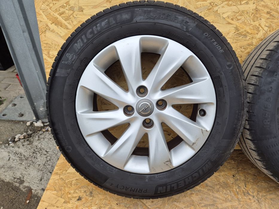 Koła alufelgi z oponami 15" Opel Corsa E Adam