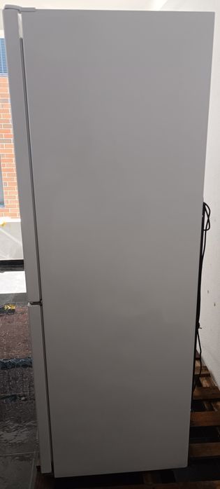 Frigorífico combinado Indesit