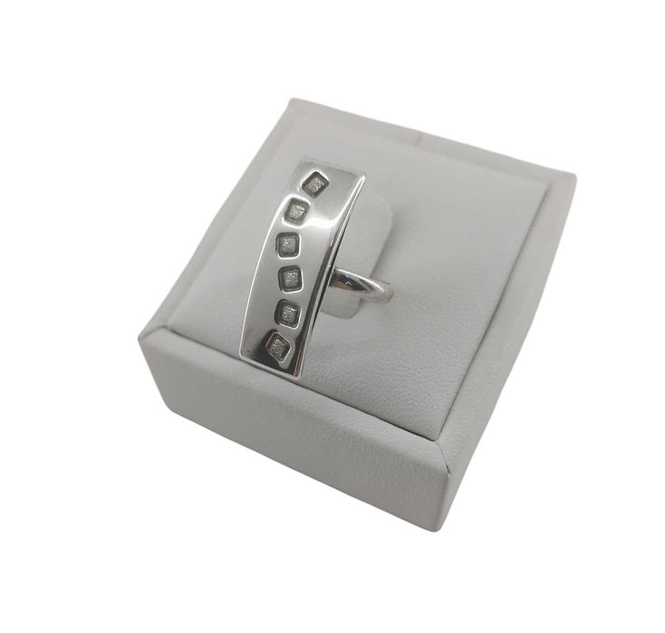 Srebrny pierścionek + Kolczyki 5,30 g