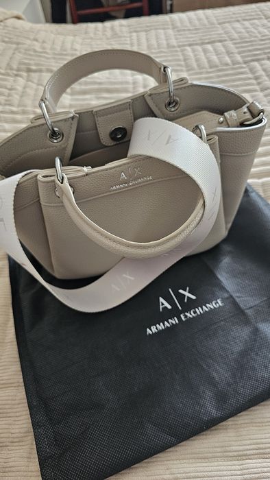 Bolsa Armani beje