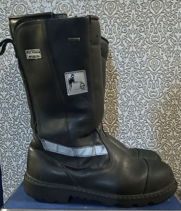 Берці  черевики пожежні р. 42 і 43