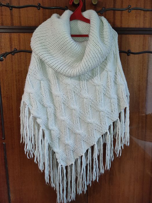 Женское пончо, свитер, кофта вязанная, накидка