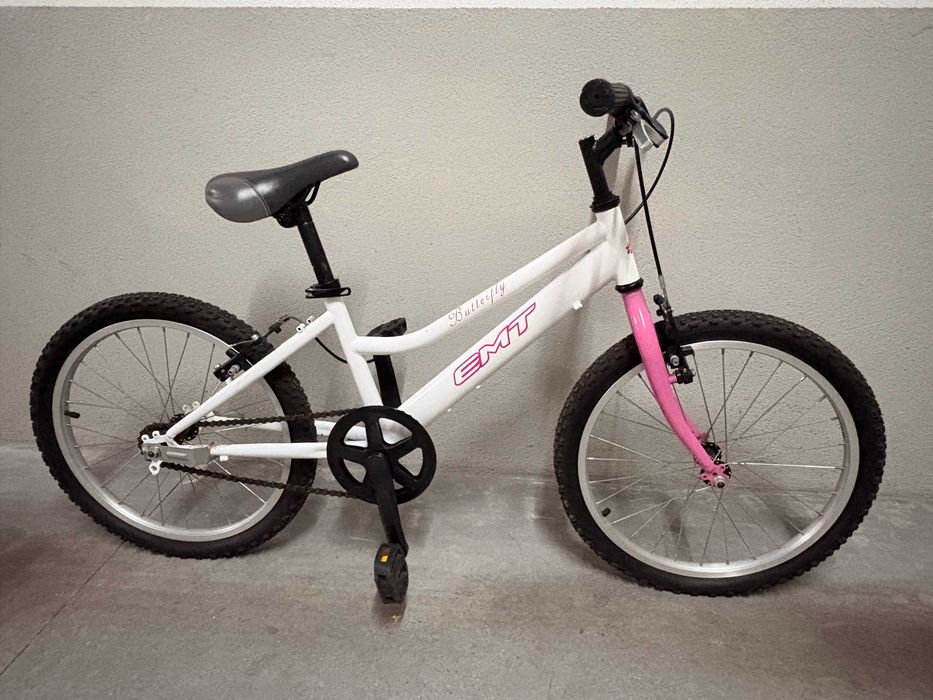 Bicicleta de menina