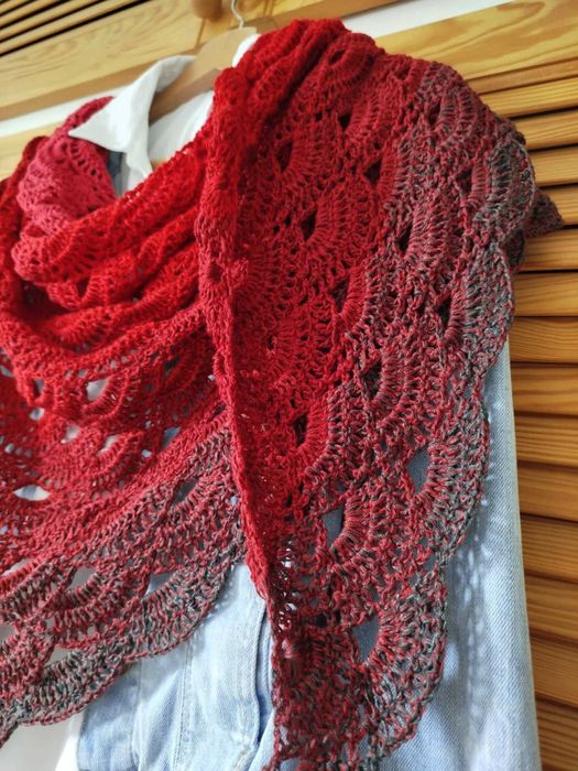 Damska chusta ręcznie robiona - SUPER PREZENT NA KAŻDĄ OKAZJĘ