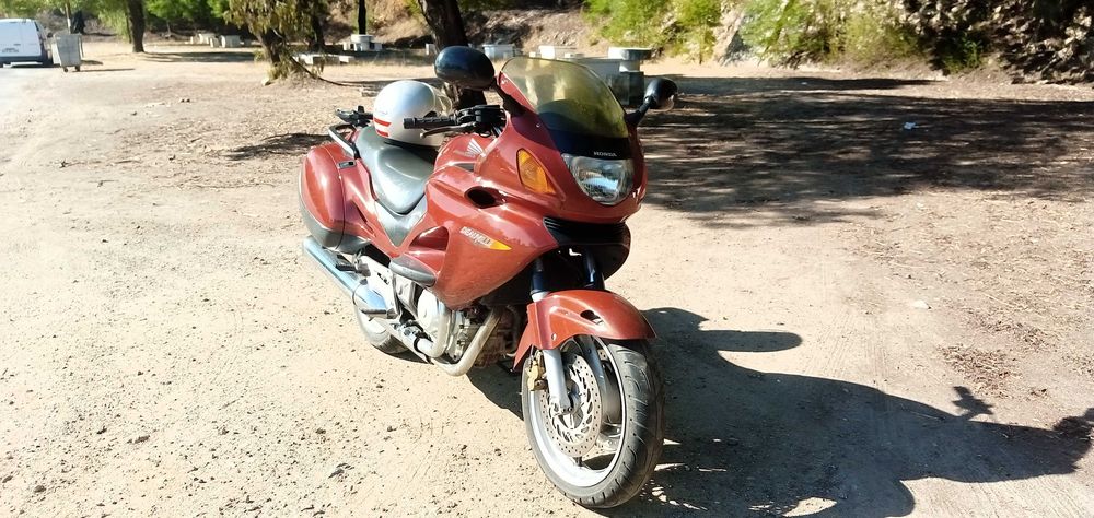 Mota Honda Deauville 650