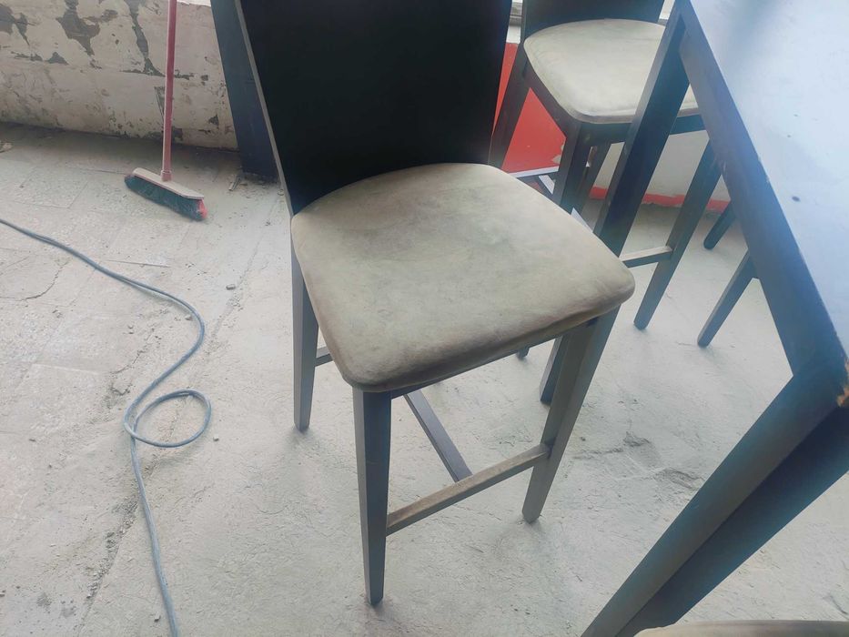 Stół+ 6 krzeseł + fotel obracany komplet