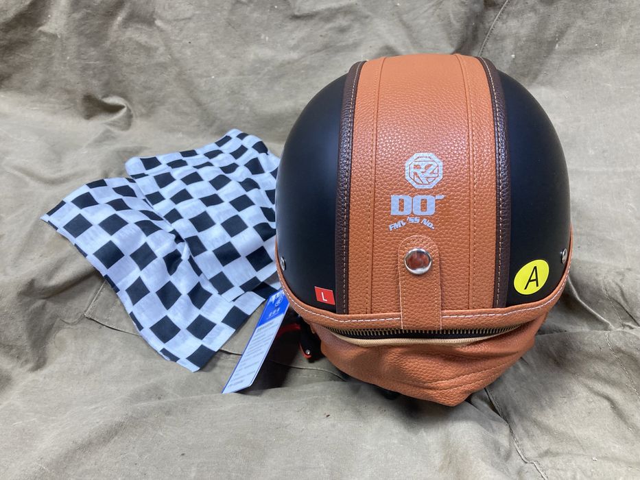 Шлем для скутера в ретростиле