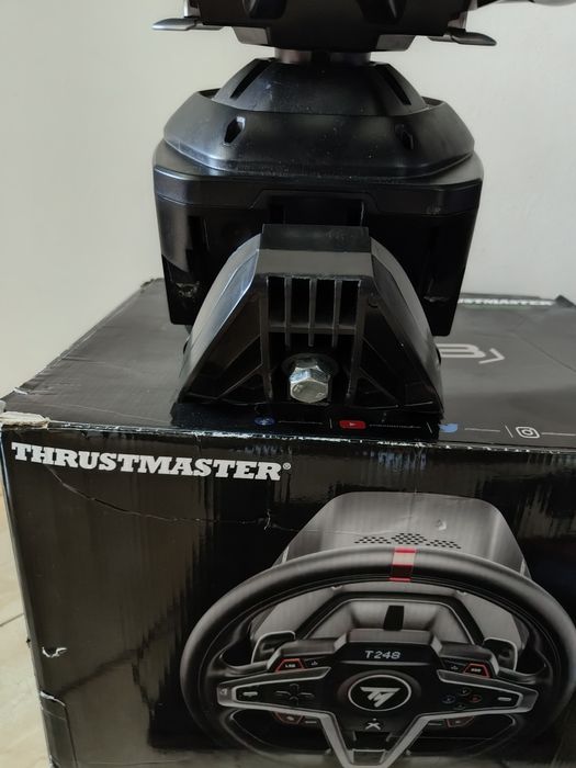 Kierownica thrustmaster t248 + shifter th8s