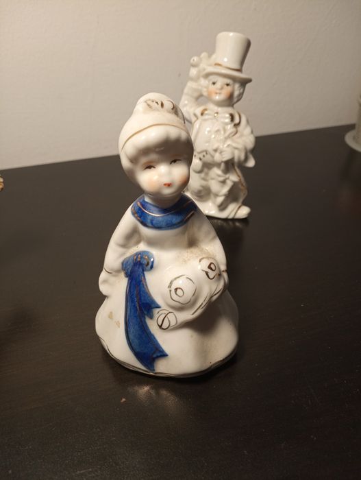 3 bonecos em Porcelana /altura maxima (12 cm)*
