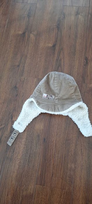 Czapka zimowa z lekkim korzuchem z przodu rozmiar 80-92 chłopięca