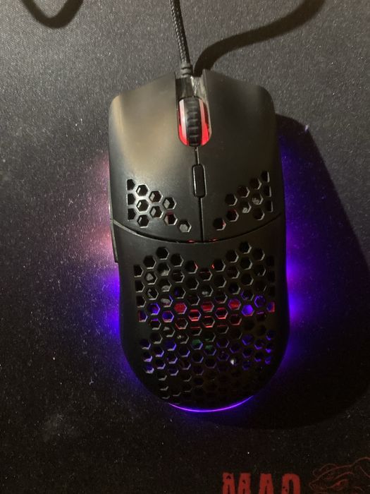 Mysz gamingowa RGB ultralight-stan dobry