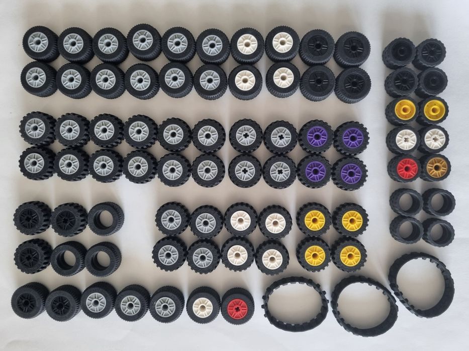 Деталі Лего Технік колеса. покришки, гусені Lego Technic оригінал