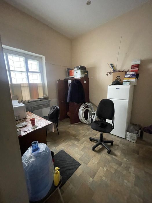 Багатофункціональний комплекс 1094 м² у Шевченківському районі