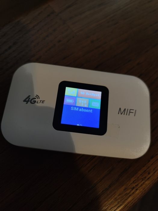 Мобільний 4g роутер mifi