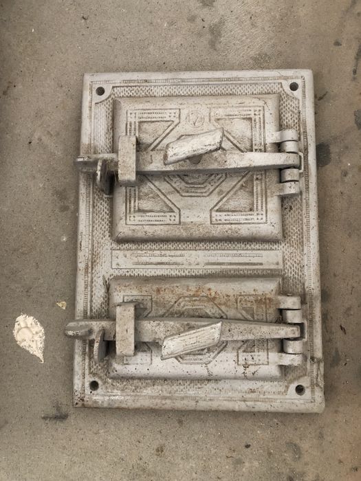 Drzwiczki do wędzarnika pieca chlebowego