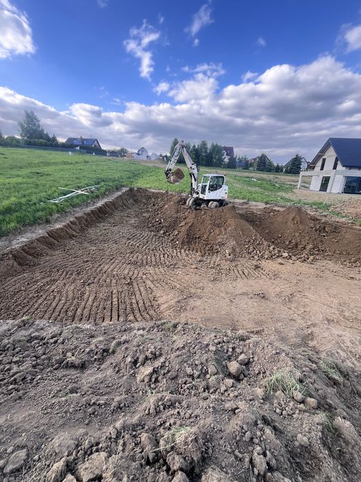 Rozbiórki wyburzenia ,wywóz gruzu , wykopy , roboty ziemne , koparka