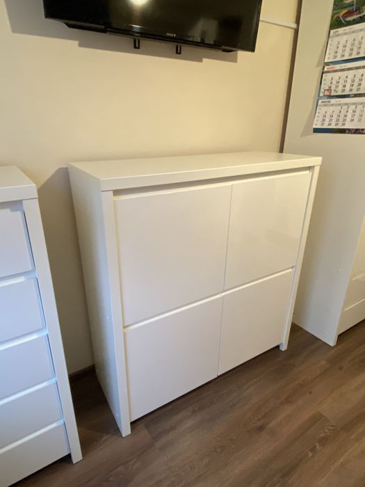 Szafa  i dwie komody Kaspian