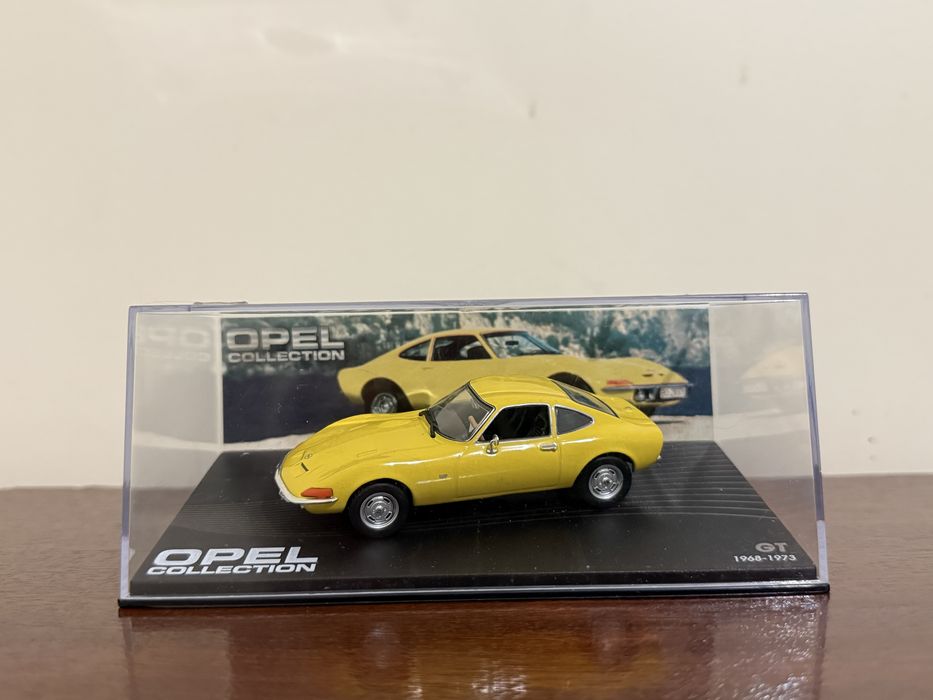 Opel Gt escala 1/43