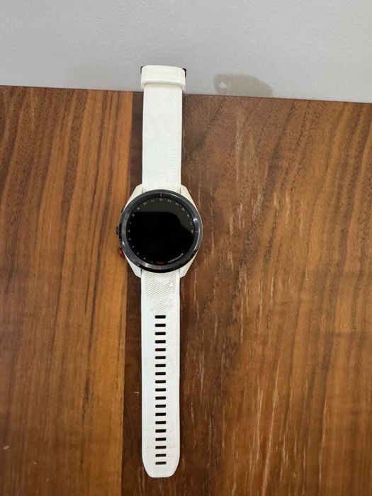 Garmin Approach S62 – Relógio GPS de Golfe Premium (Branco)