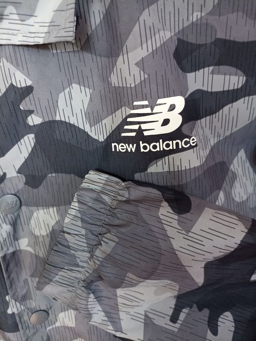 Куртка-коуч New Balance
