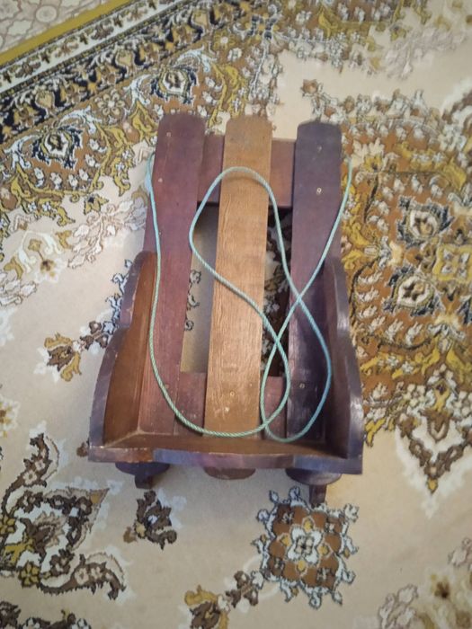 Санки дерев'яні дитячі