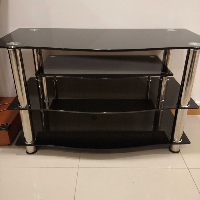 Mesa TV vidro temperado 4 prateleiras como nova preta