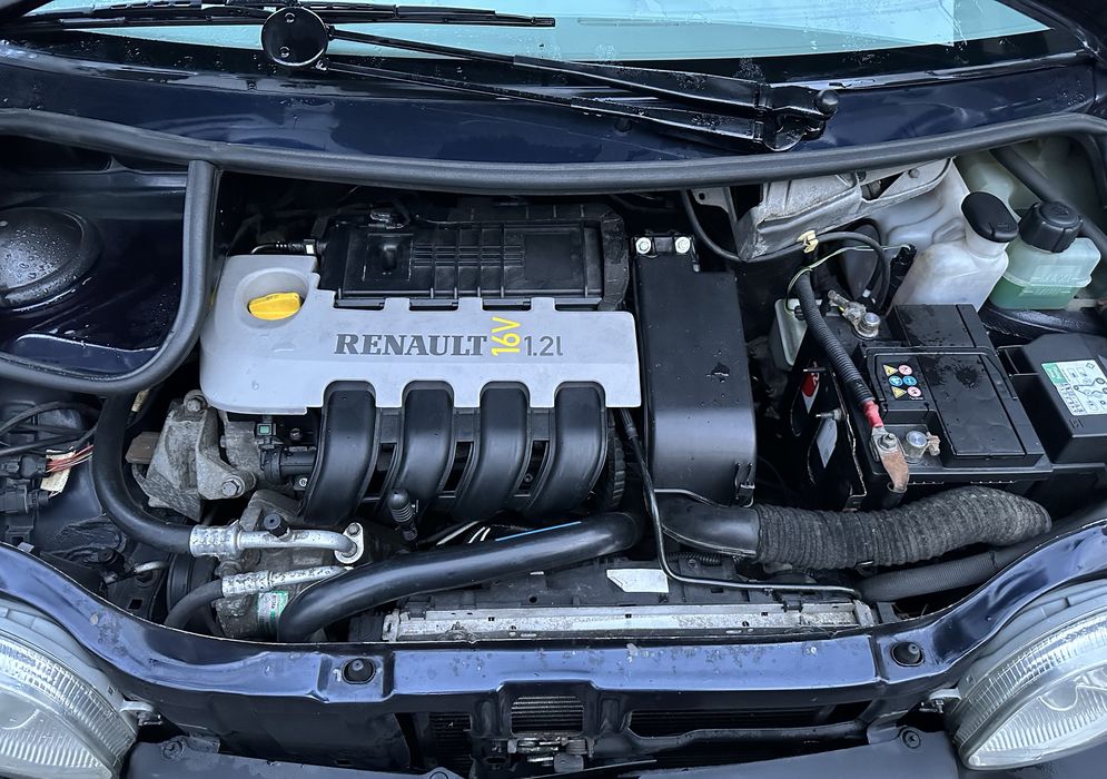 Renault Twingo 1.2 16v (Initiale Paris)