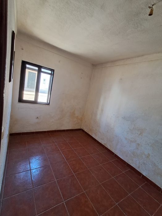 Vende-se T4 - Aldeia Velha (Avis)
