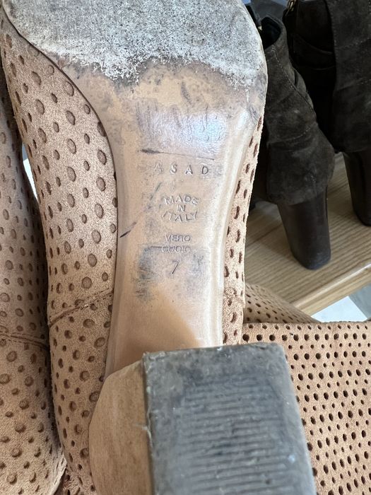 Жіноче взуття guess casadei boss