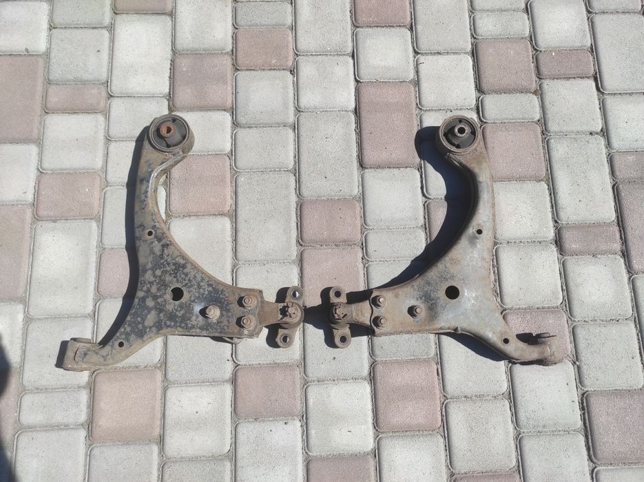 Ричаги (важелі) KIA SEED