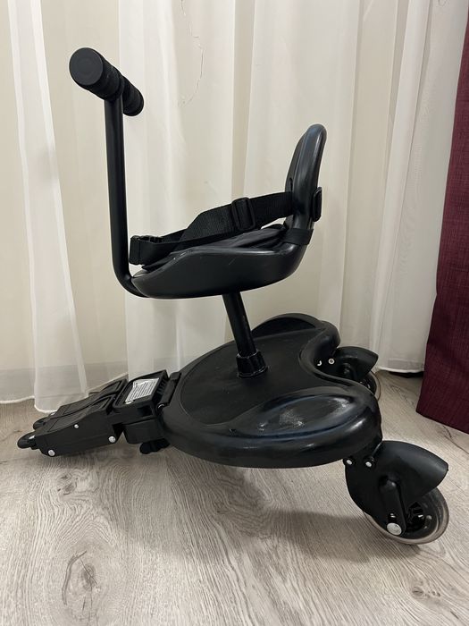 Підніжка з сидінням для другої дитини