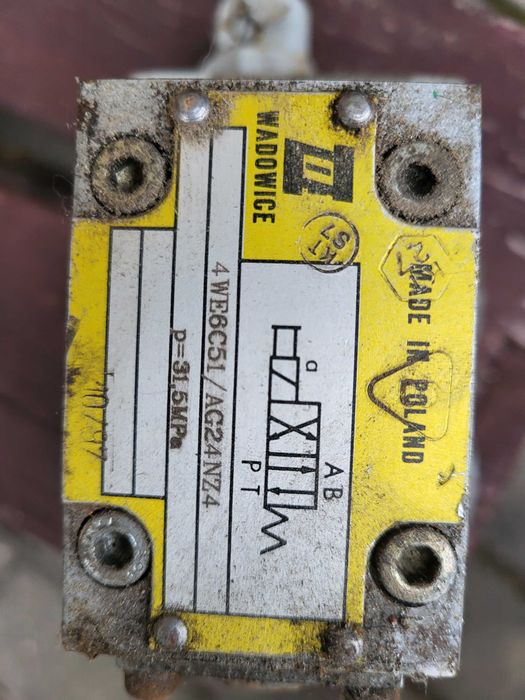 Zawór hydrauliki siłowej