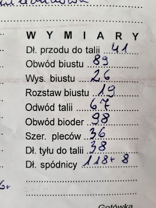 Suknia ślubna śmietankowa