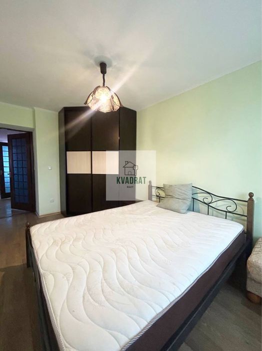 Продам велику 3-х кімнатну квартиру з індивідуальним опаленням