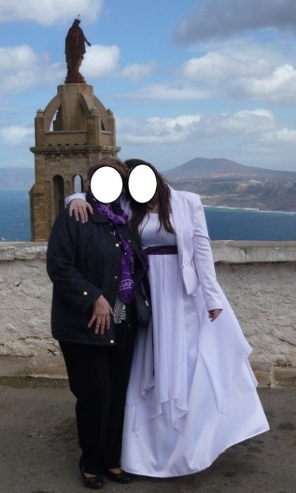 Suknia ślubna 42 + szal gratis