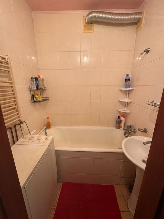 Продається велика 3 кімнатна квартира в центрі  Ужгорода!