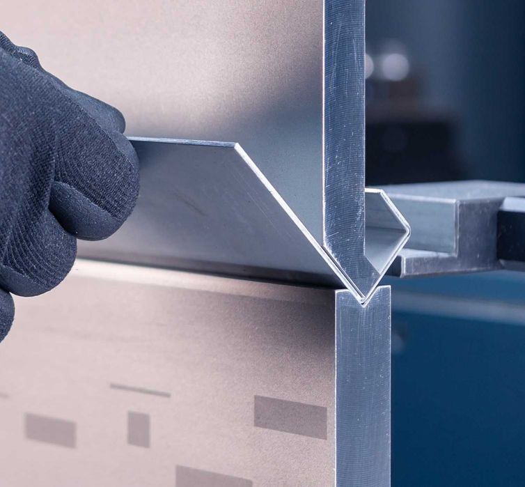 Послуги гнуття металу