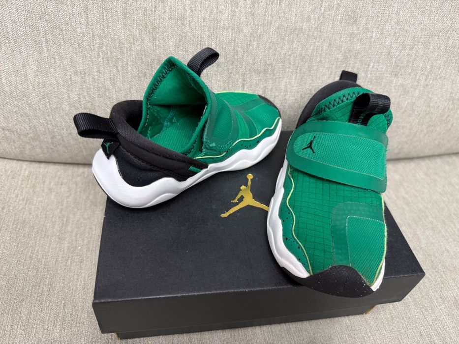 Buty Jordan rozm. 23,5