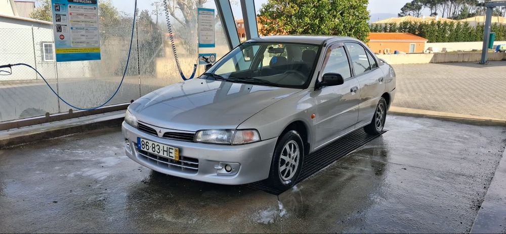 Mitsubishi Lancer 1.3 GLX
