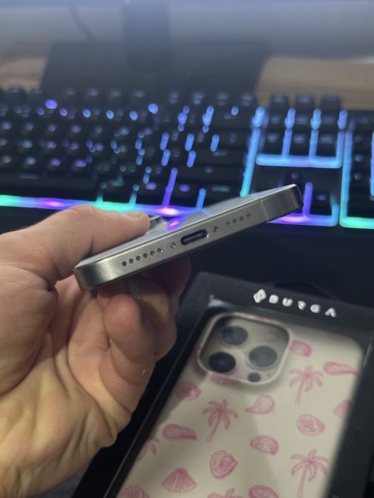 Iphone 15 PRO MAX / 86% / stan idelany / etui burga