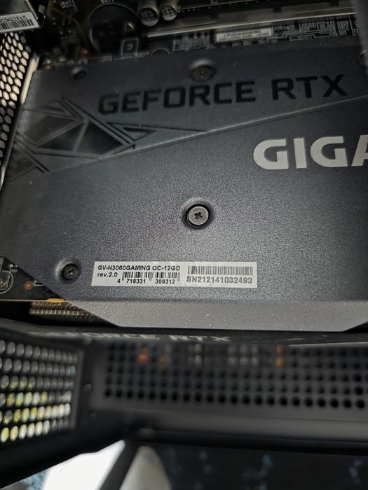 Komputer Ryzen 5 3600, RTX 3060, RAM 16GB, SSD 500GB +120GB, HDD 2TB