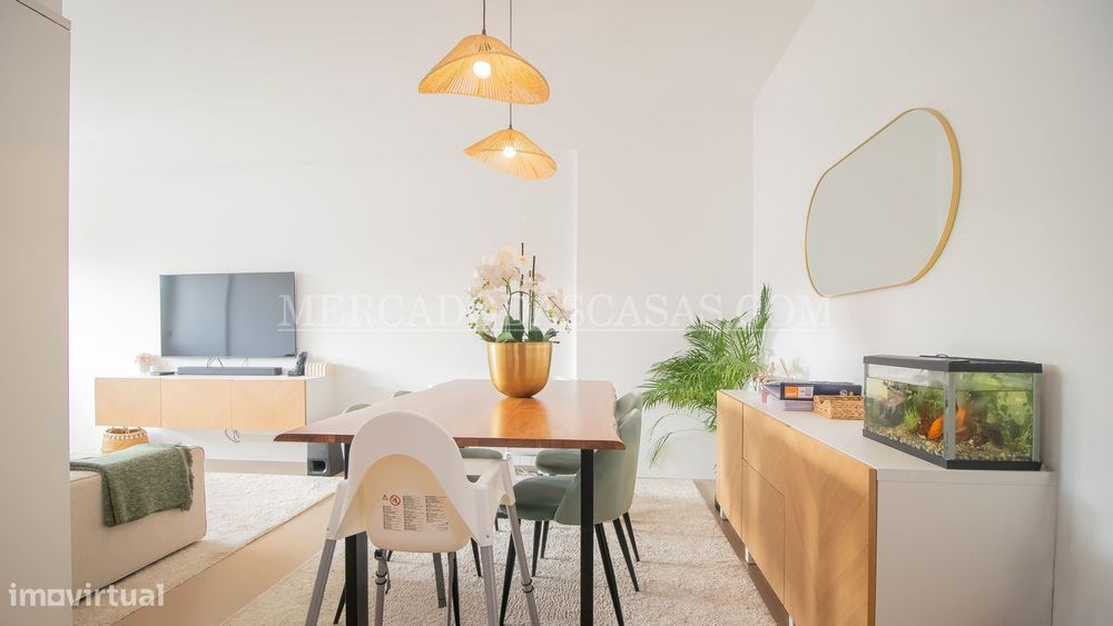 Apartamento T2+1 Terraço a Poente, Garagem. Centro Espinho