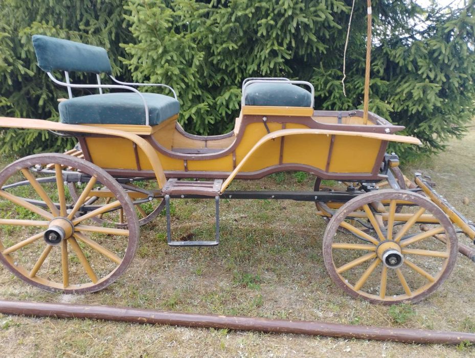 Bryczka na resorach, ok 1939 rok