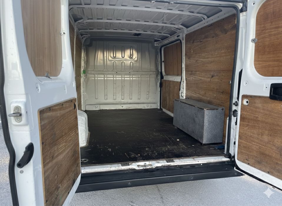 Mudanças, Fretes e Transportes