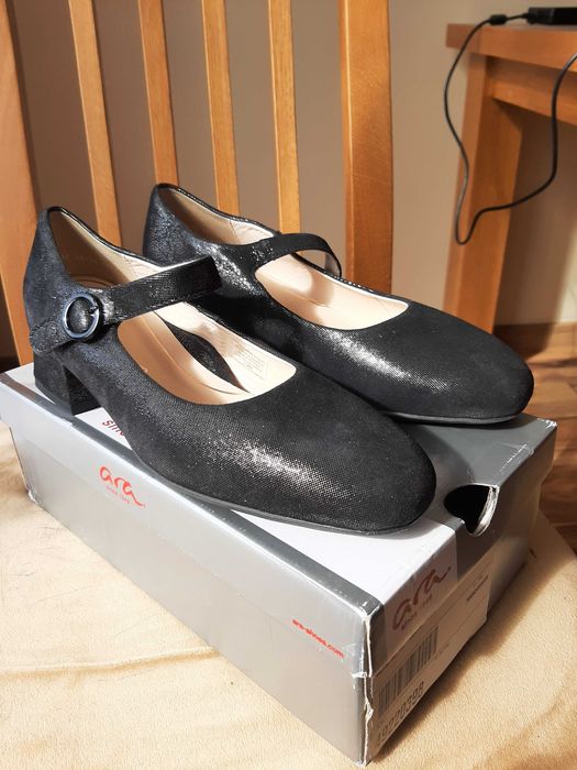 Buty damskie Ara 39 czółenka nowe