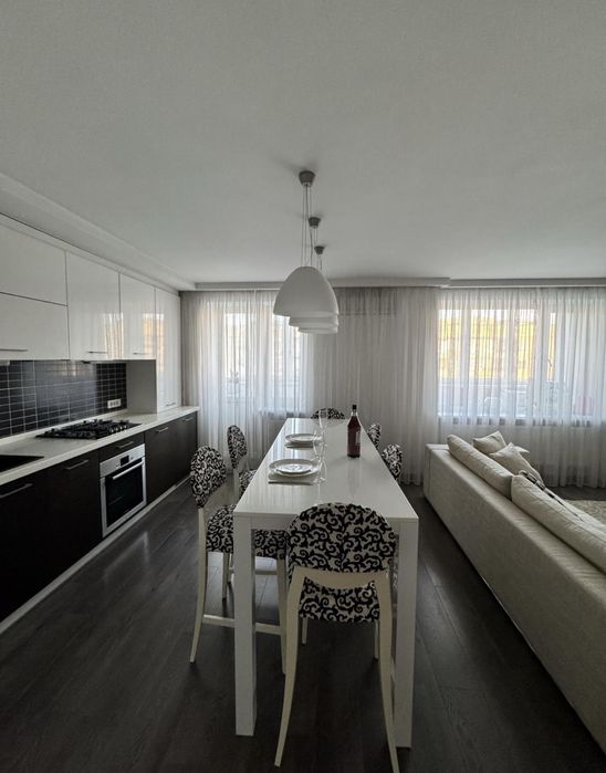 Продам 2-к квартиру с ремонтом на Ак.Вильямса/Королева (3-259-881)