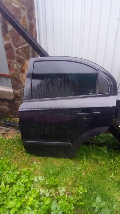 Скло стекло до дверей aveo chevrolet авео