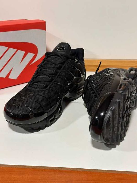 Nike_Air_Max_TN_Plus_Black R.42
