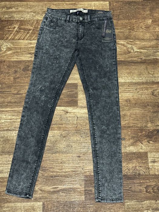 Жіночі джинси Zara