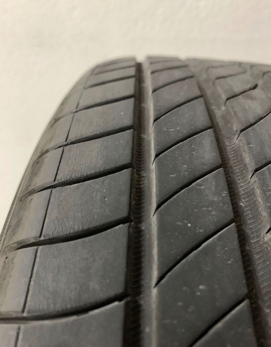 Pneu Michelin Primacy 4 - 185/60 R15